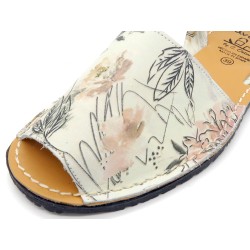 Women's Flat Sandals beige Leather Avarca Menorquina Floral Flowers spanish Avarcas C. Ortuño 212